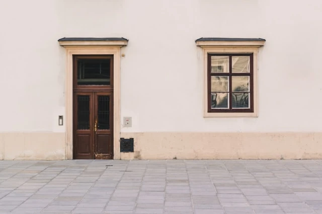 Erase Signs, Poles, and Street Clutter after